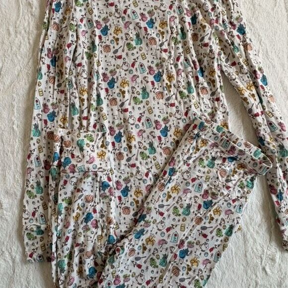 Posh Peanut Disney Princess Friends Pajamas Size 10/12 - Picture 2 of 5